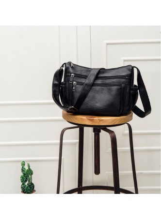 LEATHER MESSENGER BAG